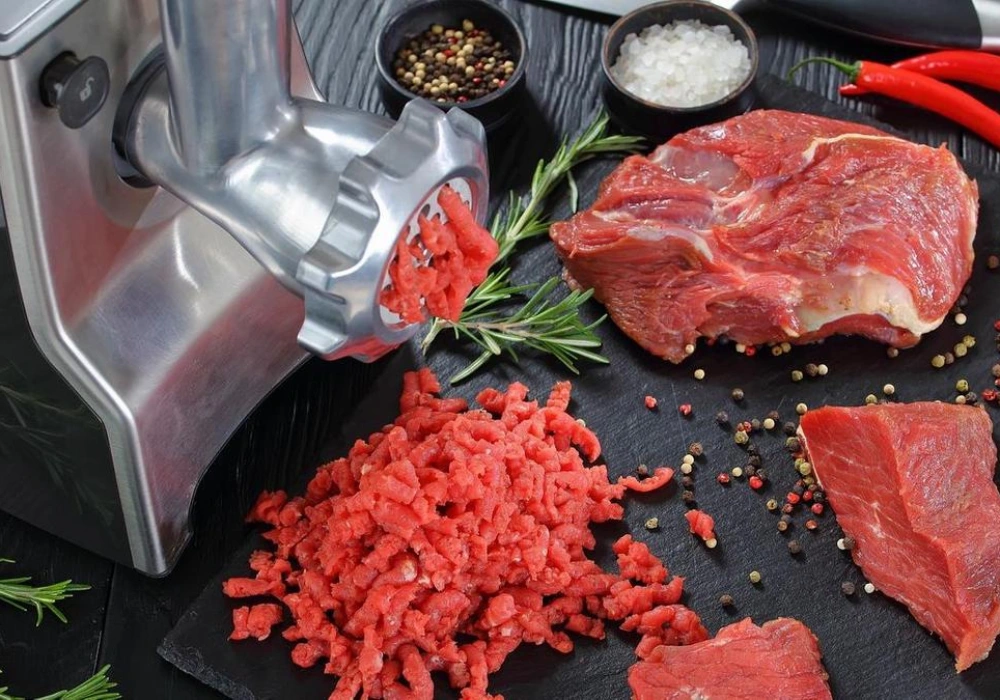 تفاوت چرخ گوشت صنعتی و خانگی در چیست