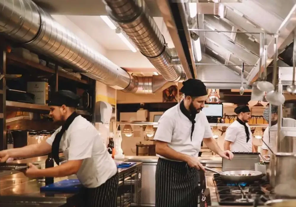 معرفی شغل رستوران داری